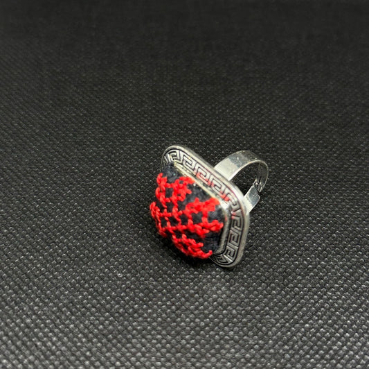 Rectangular Silver Tatreez Embroidered Ring – Red
