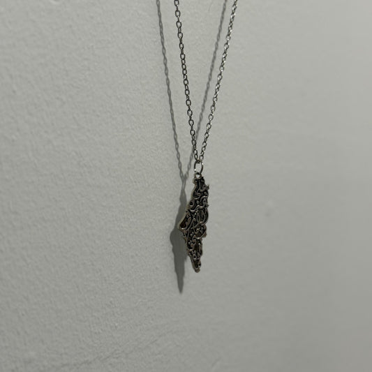 Arabic Calligraphy Palestine Map Necklace – Silver