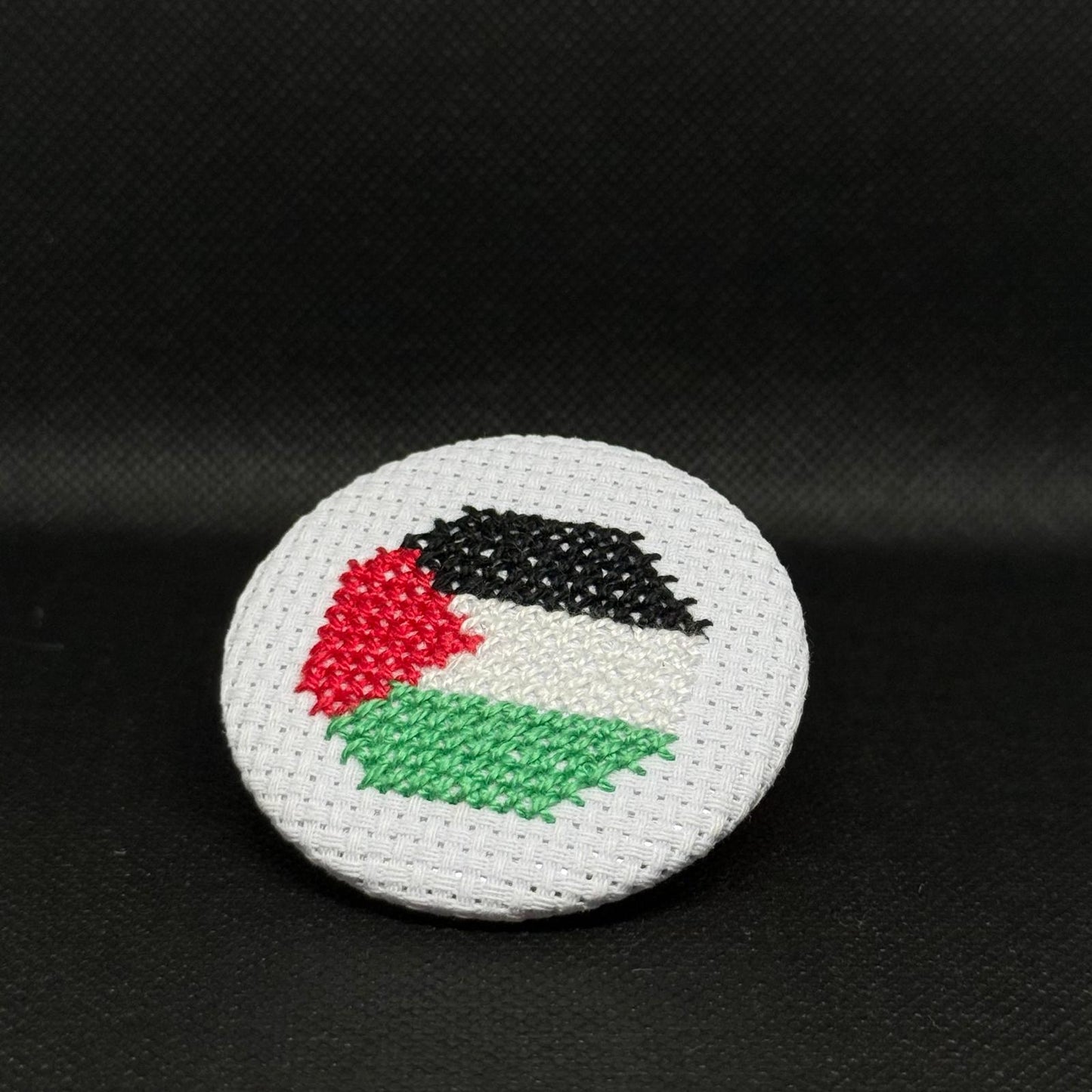 ✨ Set of 5 Tatreez Embroidered Pins – Heritage Collection