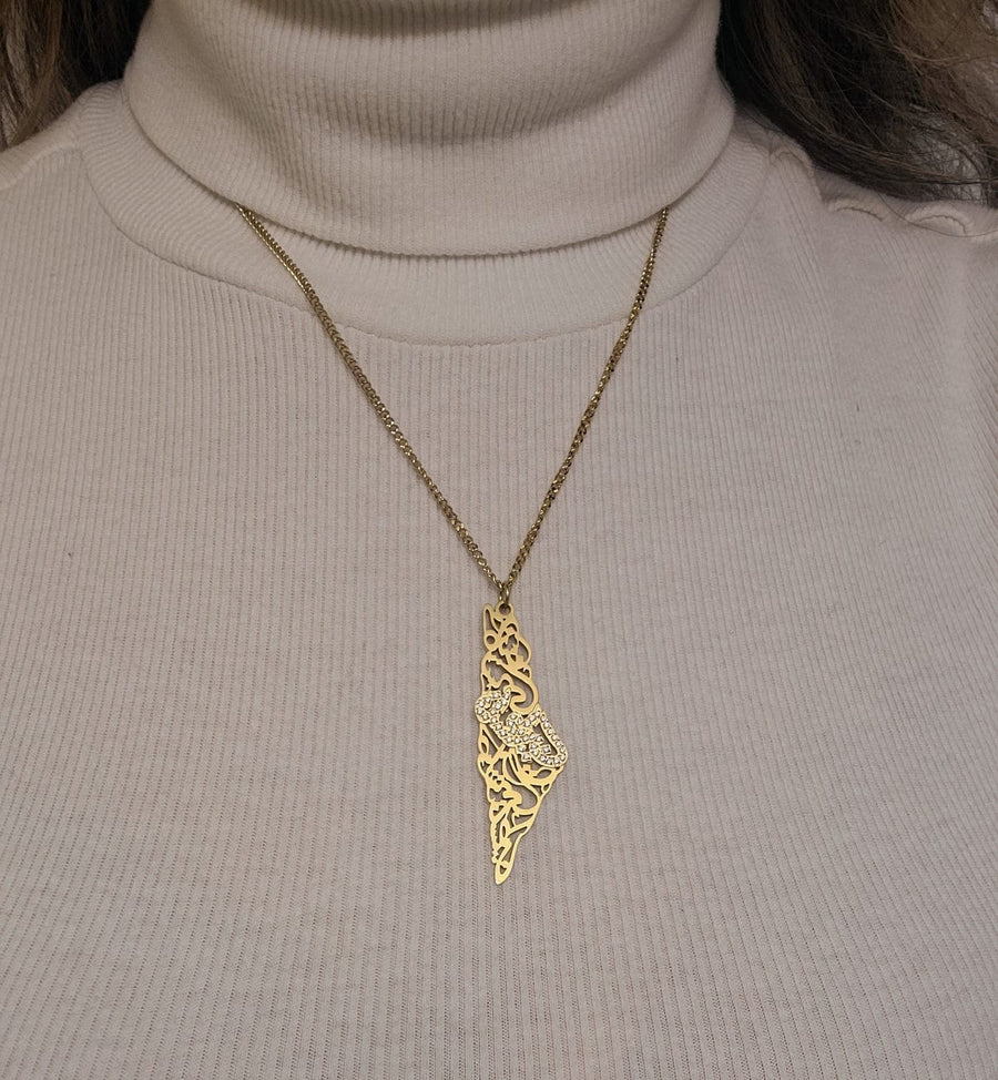 Golden Palestine Map Necklace – Arabic Calligraphy Design with Crystal Accents