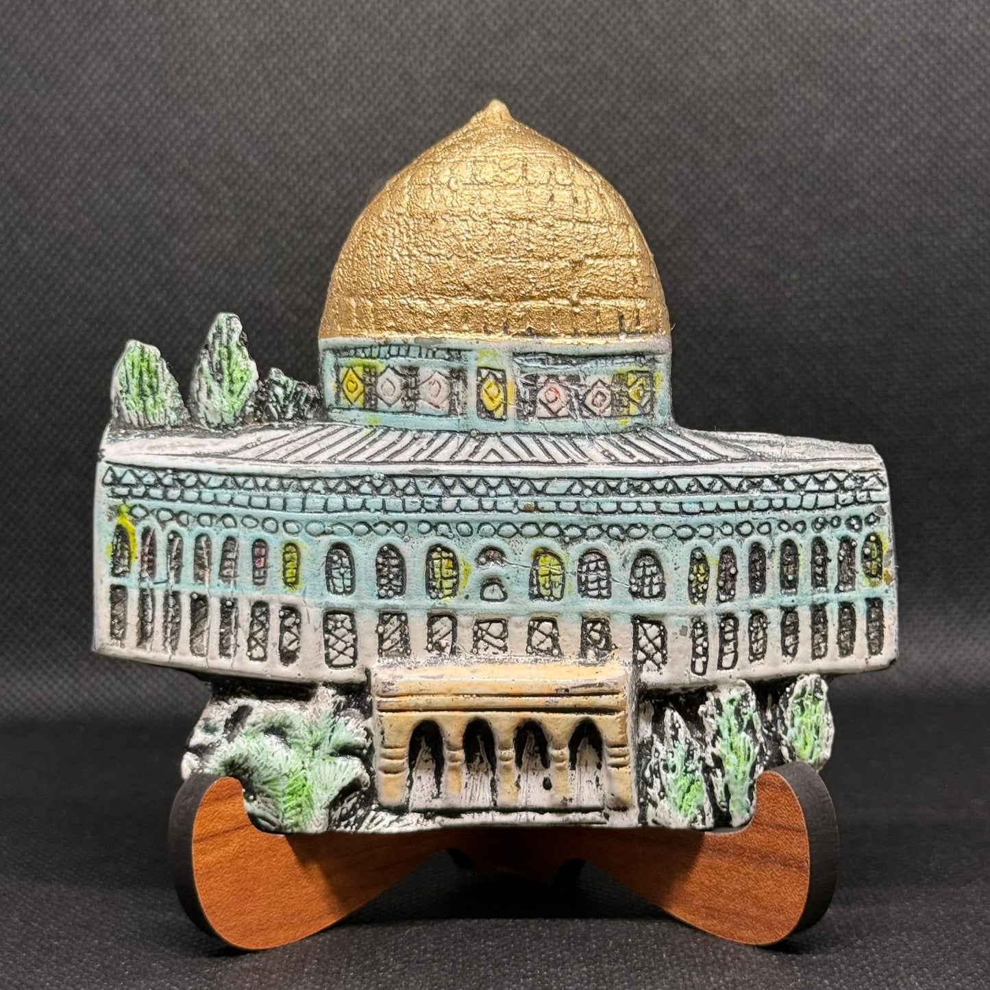 Handmade Dome of the Rock Souvenir – Plaster Sculpture | القدس | Unique Palestinian Decor